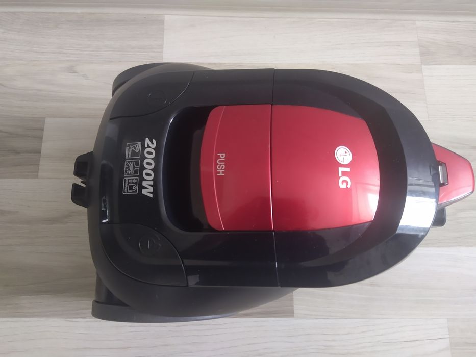 Пилосос LG.   Б/у