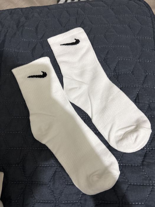 Biale skarpetki Nike