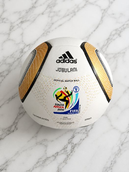 Piłka nożna Adidas jabulani 2010