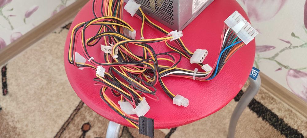 Блок питания Power Master PM-350CF 350W 80FAN на 350 Вт на запчасти