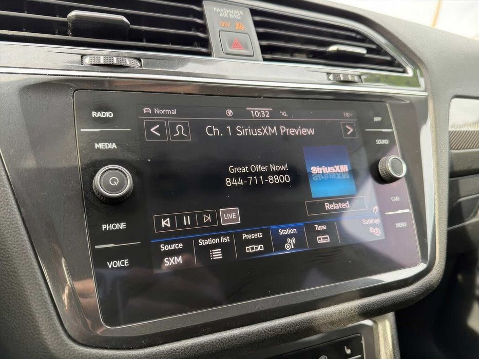 Volkswagen Tiguan      2023