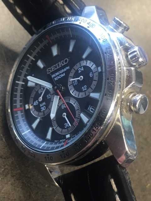 SEIKO "6T63-00G8 R 4" - Bom estado!