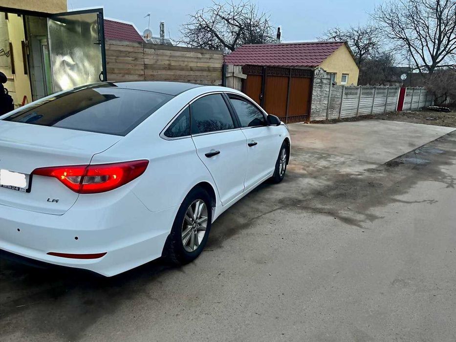 Оренда авто Hyundai Sonata (для таксі та особистих потреб)