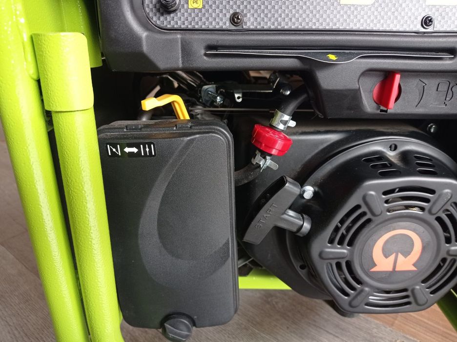 Професійний генератор Pramac PX 4000