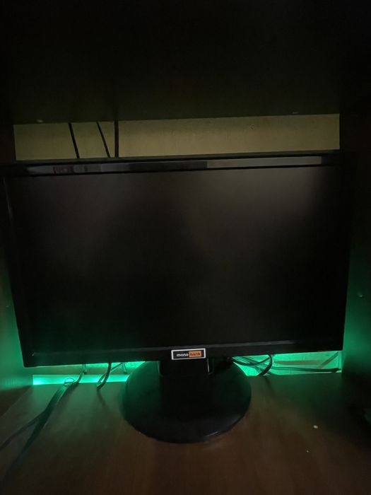 Монітор Asus vh222d в ідеальному стані
