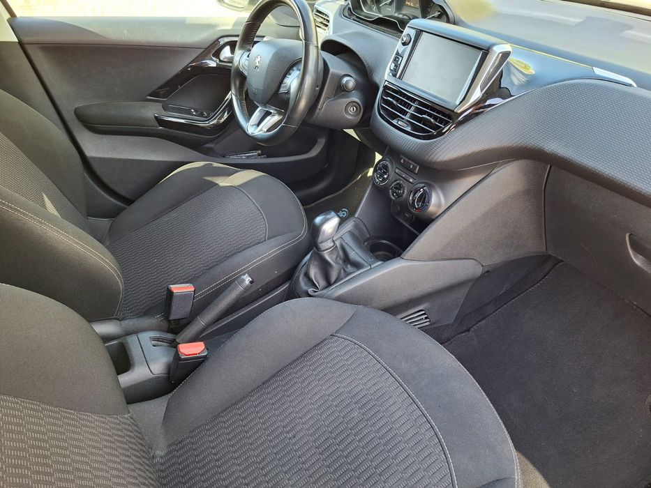 Peugeot 208 Style 1.6 HDI 2017 Nacional