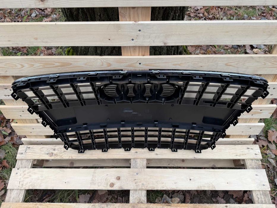 Grill Atrapa Audi Q7 4L 05-15 styl SQ7 CHROME