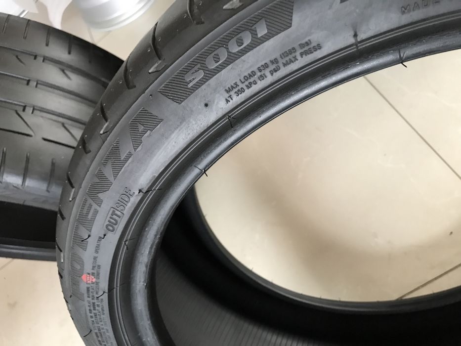 255/35/19 225/40/19 Bridgestone S001 RFT літня резина автошини колеса