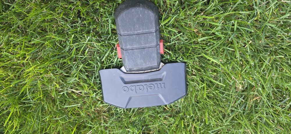 Akumulatorowe nożyce do trawy i krzewów Metabo PowerMaxx SGS 12 Q