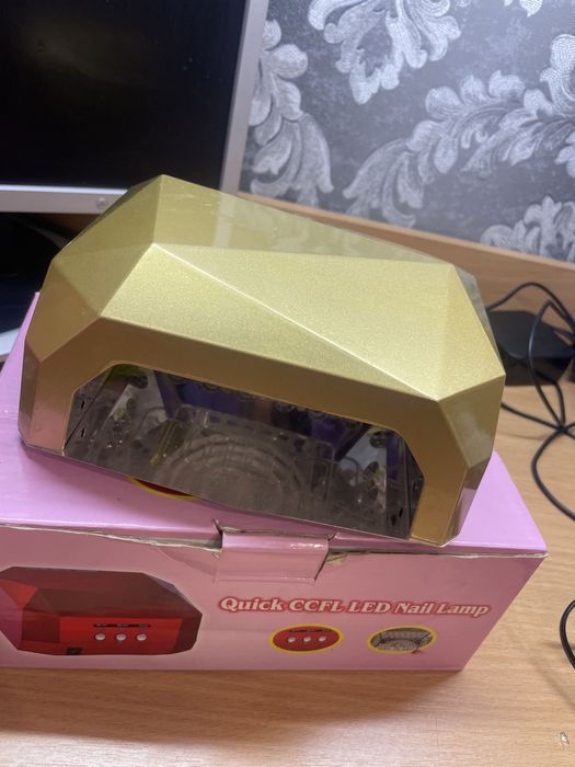 лампа для манікюру
