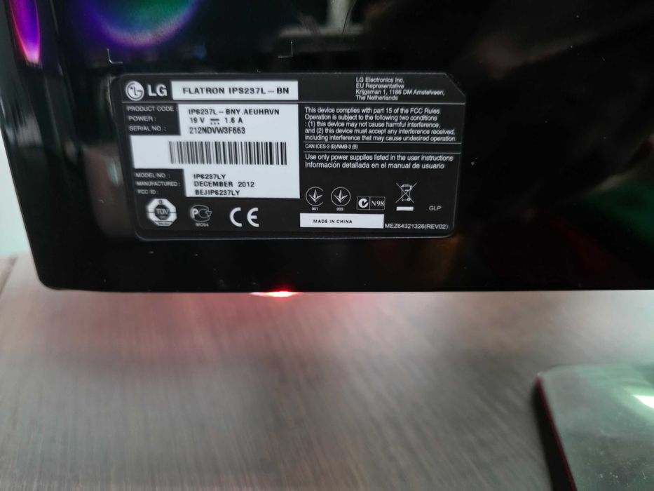 monitor LG LG FLATRON IPS237L-BN - 23 cale