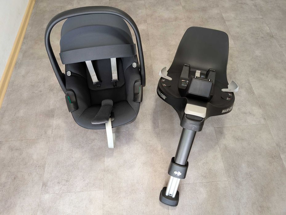 fotelik Maxi Cosi Pebble 360 + baza isofix Familyfix 360