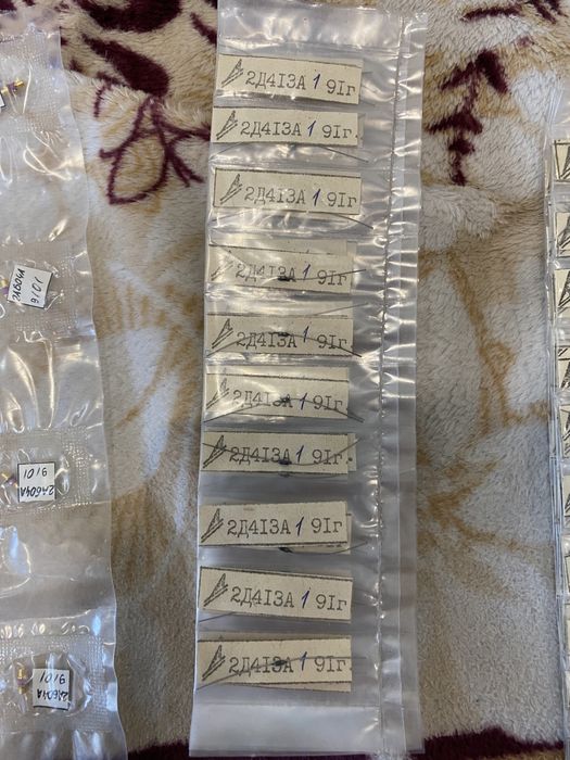 Продам диоды СВЧ 3а112ар11; 2д413а1; 2а604а; 2а104а.