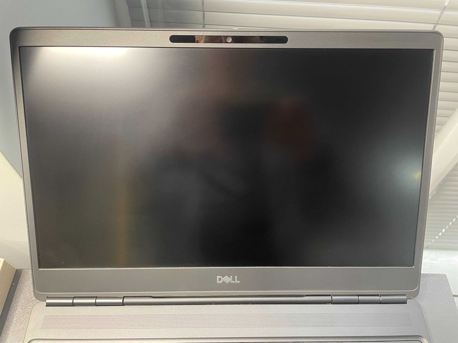 Dell Precision 7550 \Core i7-10750H\32Gb-DDR4\nVidia Quadro T2000(4gb)