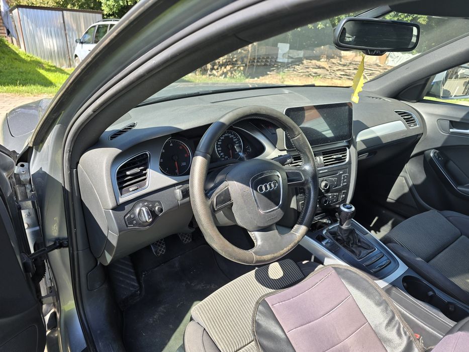 Audi a4 b8 2008r