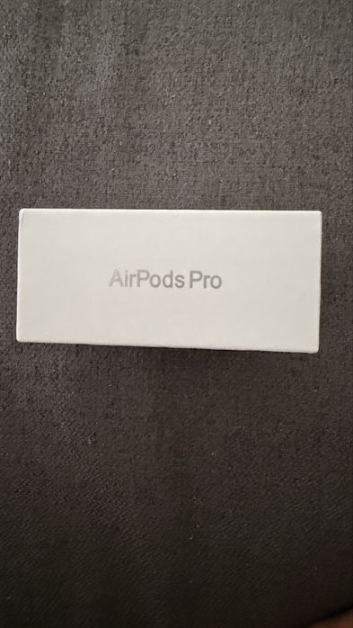 Apple AirPods Pro (2.ª Geração) USB-C – Na caixa