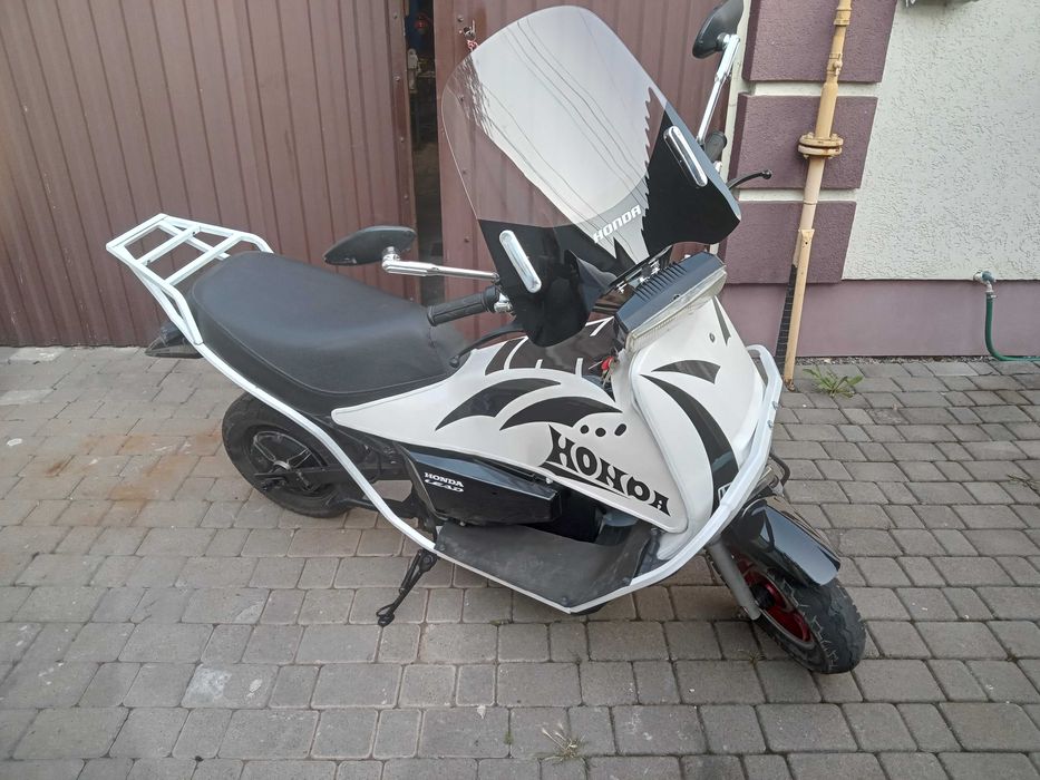 Электро скутер хонда