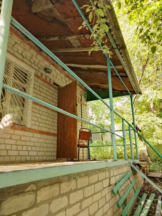 Продам дом двухэтажный, г. Люботин, Харьковская обл