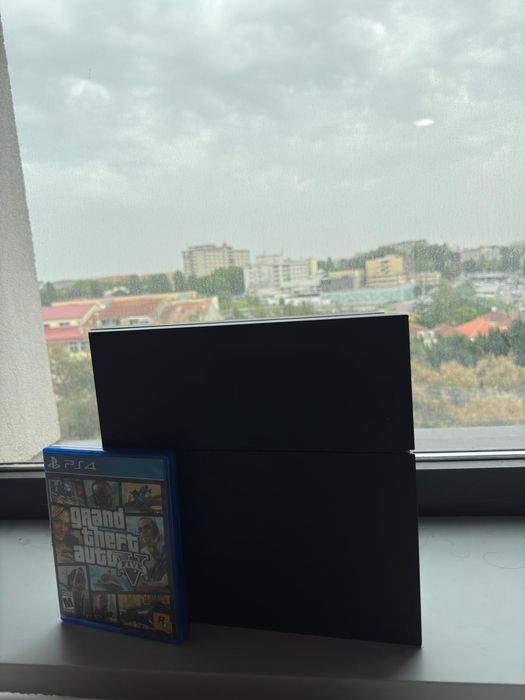 Play station 4 GTA 5 GAME