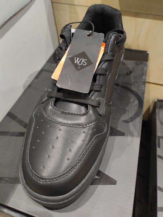 Buty Wojas. Nowe. 41