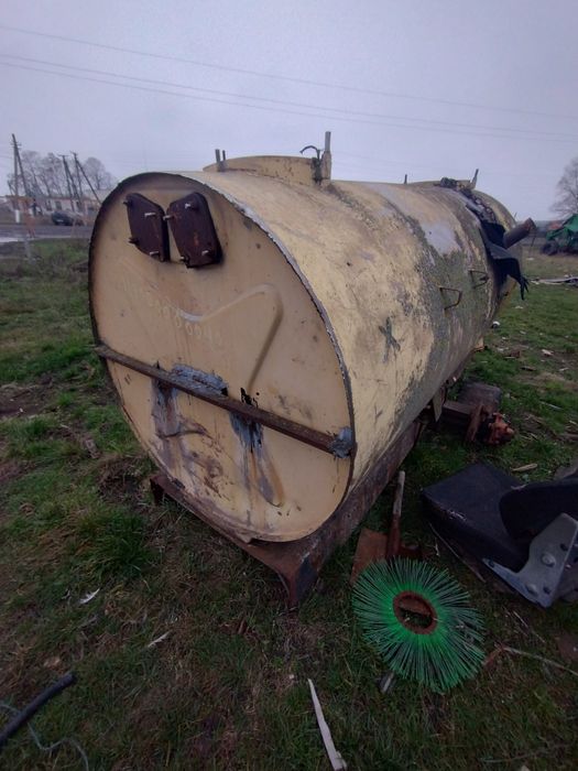 Нержавеющая емкость,бочка, резервуар, ємність нержавійка 3,5 м.куб.