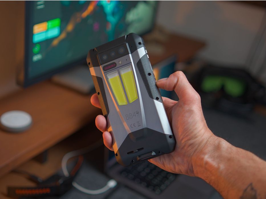 Smartphone 8849 Tank4 512GB with Integrated Laser Projector and Night Vision64284461677057121