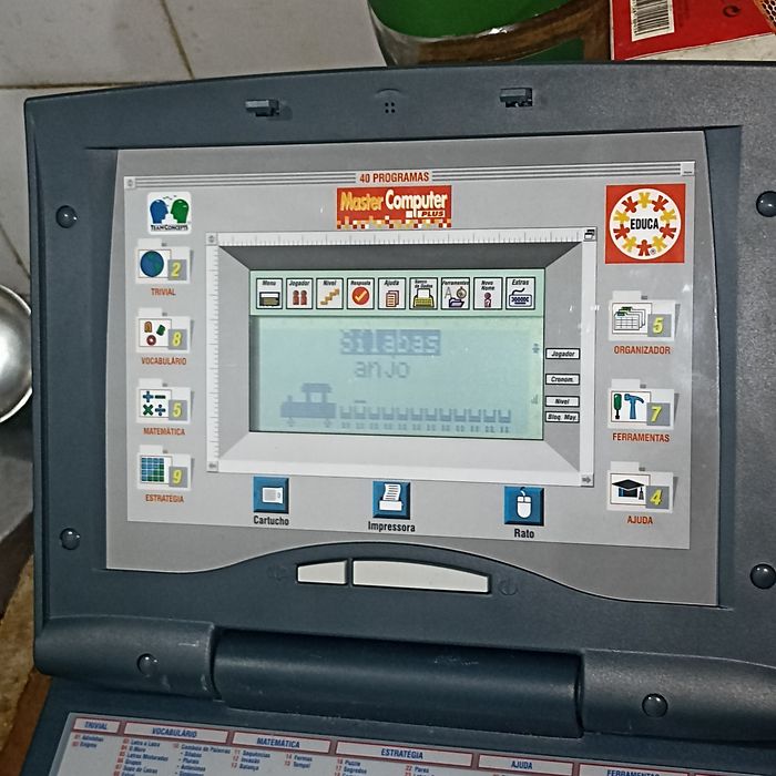 Master Computer da Educa com 40 programas para crianças pequenas