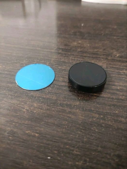 Магнітний тримач телефону