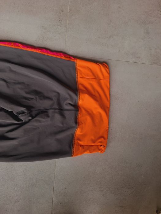 Legginsy z wysokim stanem Kari traa