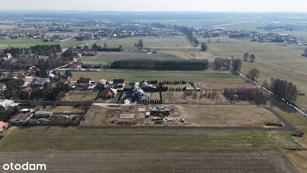Działki budowlane w spokojnej okolicy