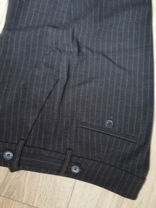 Spodnie czarne kanty R40 H&M