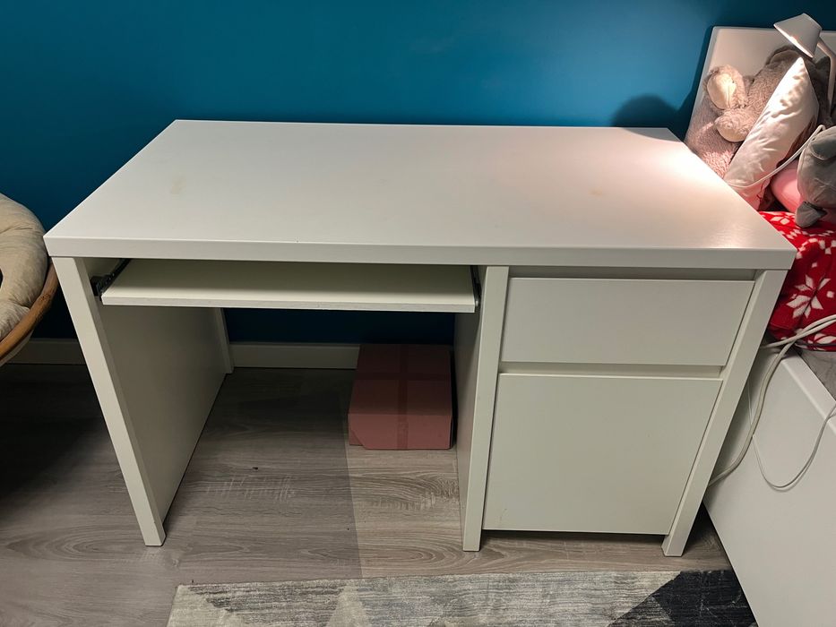 Białe biurko 120x65