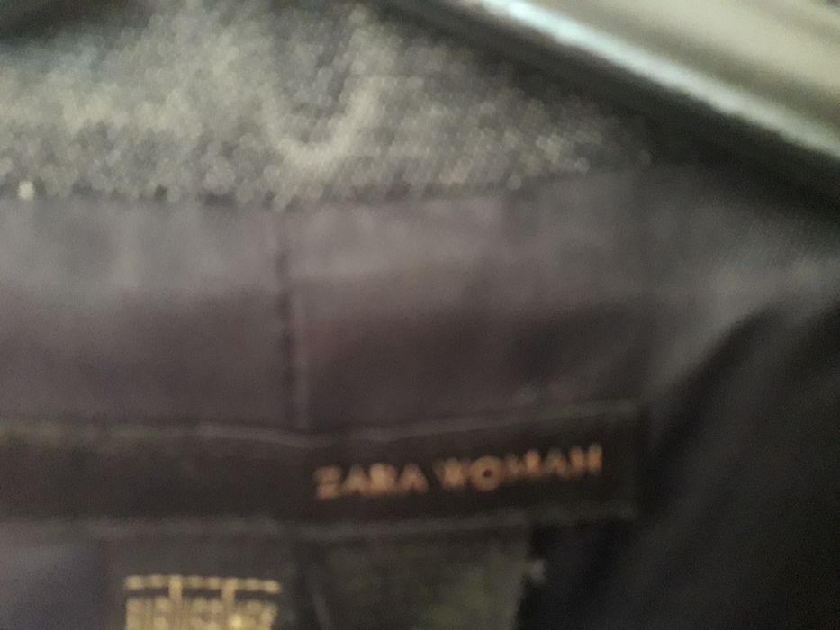 Casaco senhora marca Zara