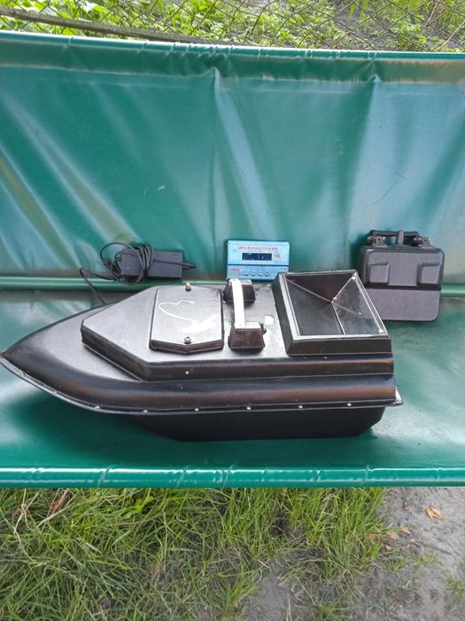 Карповий кораблик..