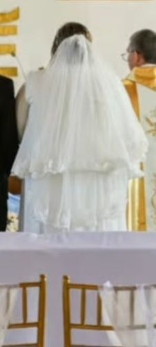 Welon dwuwarstwowy pięknie zdobiony + Gratis ozdoby do włosów