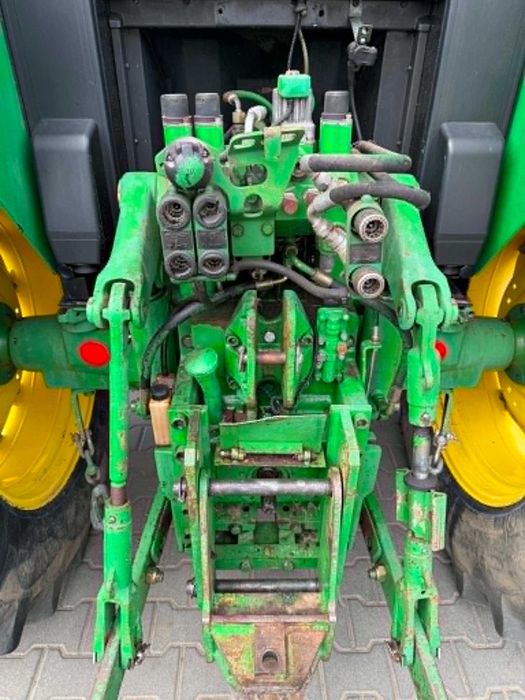 Ciągnik John Deere 6300