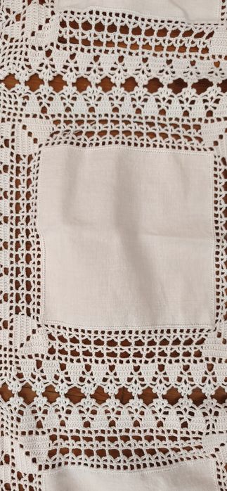 Toalha linho e renda nova 82x82 cm