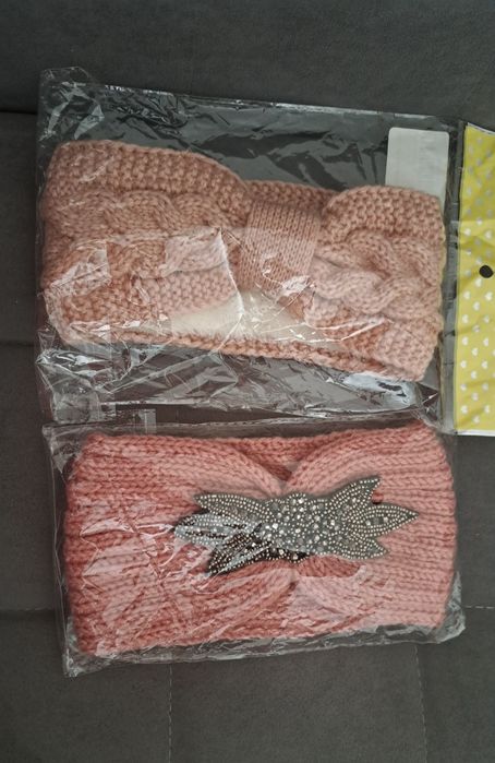 Теплі пов'язки на головну