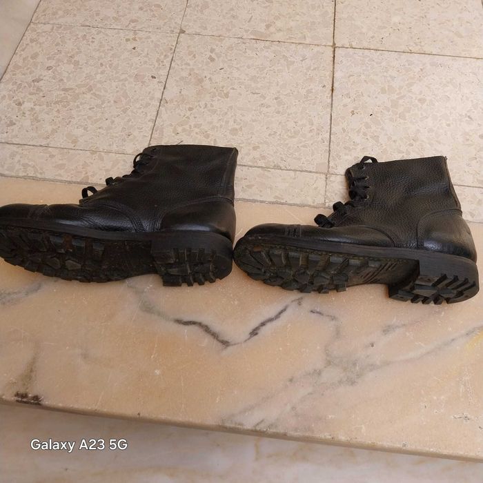 Botas de cabedal