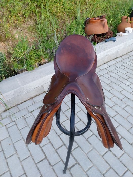 Sela/ Selim  Spring Seat