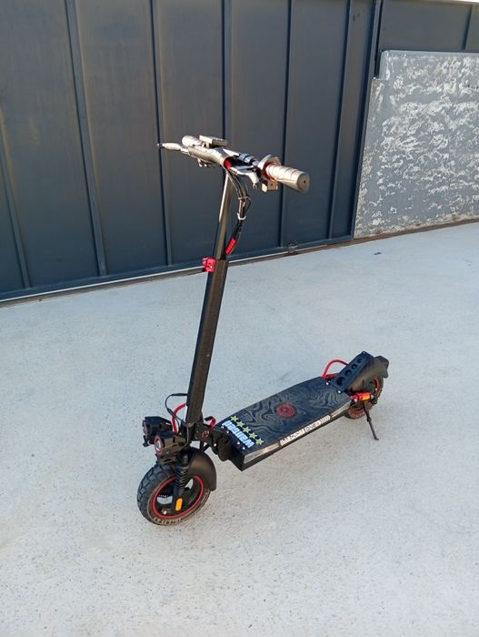 Trotinete elétrica urbanglide e-cross One.  800W. 48V.  40KM de autonomia
