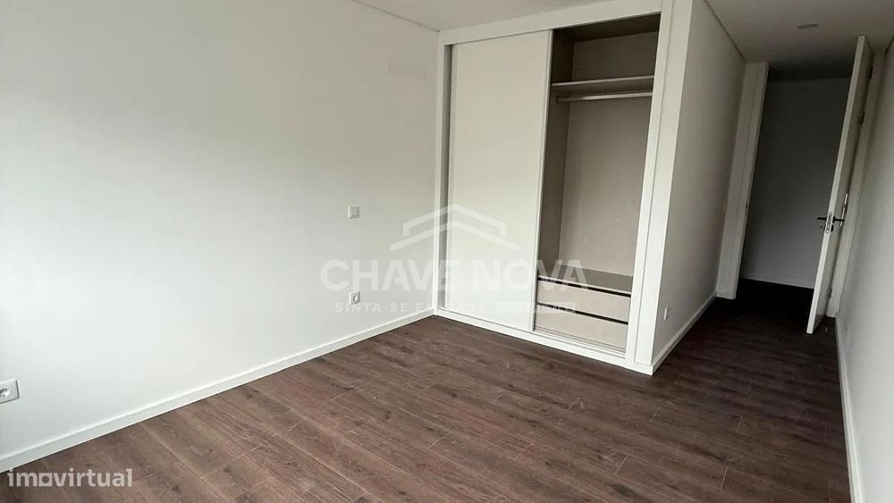T2 novo em Canidelo com Piscina - Gaia