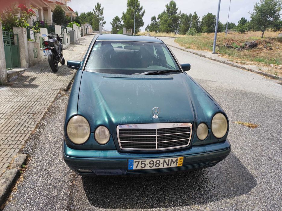 Mercedes E220 Diesel Classic