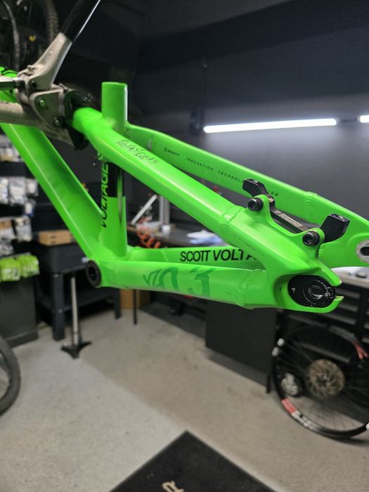 Quadro Dirt Jump Scott YZ0.3