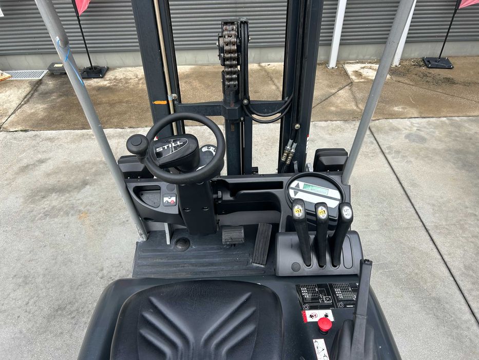 Empilhador Still Elétrico 1000 Kgs