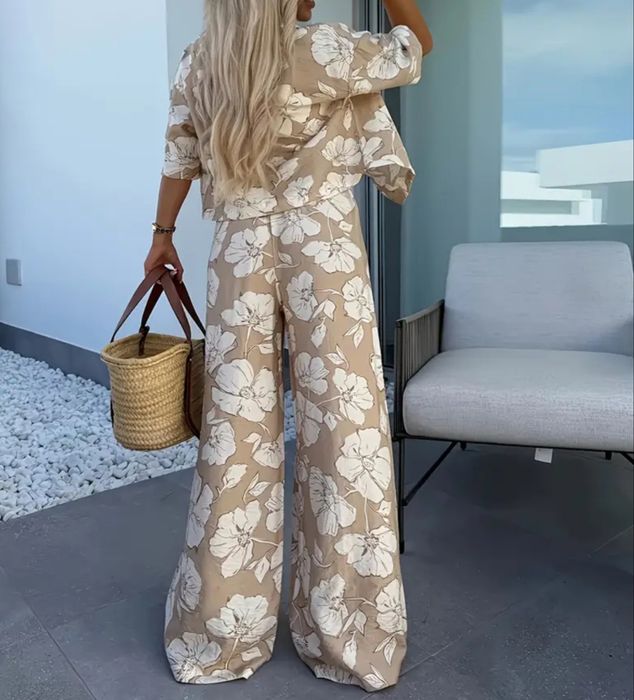 Komplet beżowy garnitur kwiaty