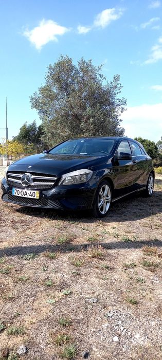 Automóvel mercedes