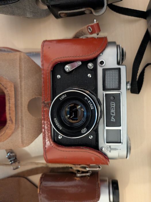 Фотоапарати Polaroid 636, Москва5, зеніт-е, фед 4, фед5в, Вілія
