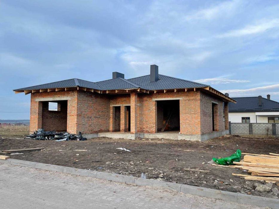 Будівництво даху з нуля! Монтаж • Ремонт • Зведення • Реставрація Криш