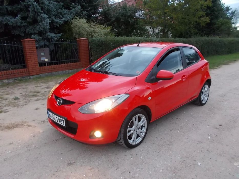 Mazda 2